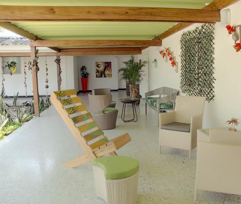 Hotel Gimaura Ріоача Екстер'єр фото
