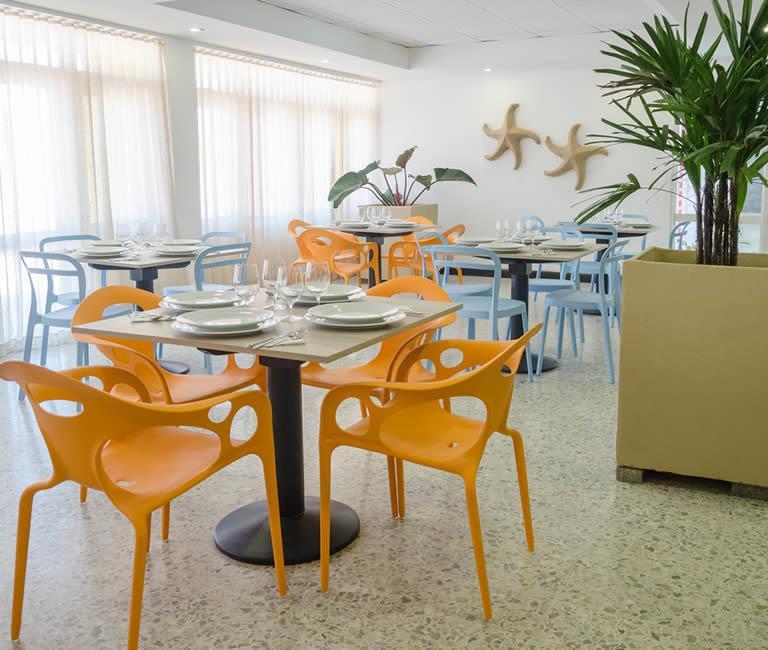 Hotel Gimaura Ріоача Екстер'єр фото
